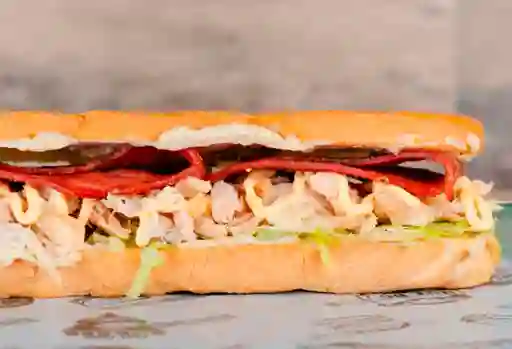 Sándwich Pollo Tocineta Grande