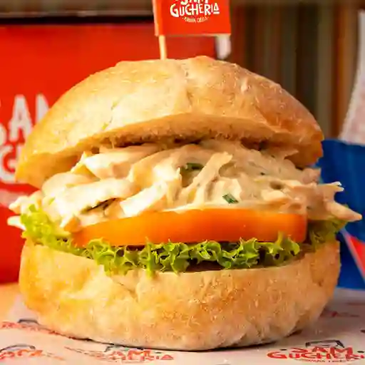 Sándwich de Pollo Deshilachado