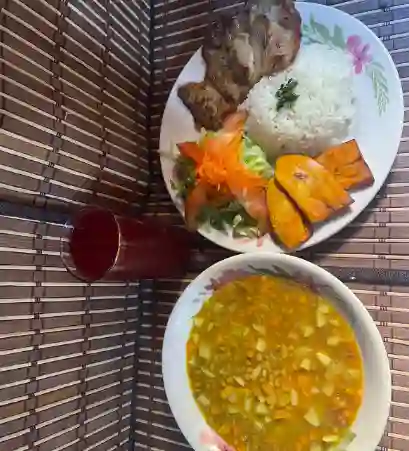 Almuerzo 4