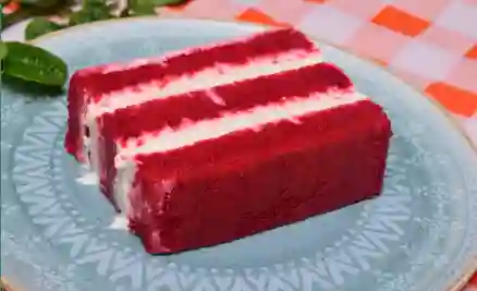 Torta Red Velvet y 3 Leches
