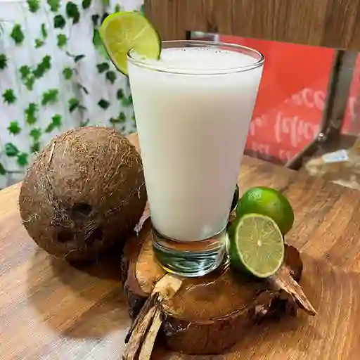 Limonada de Coco 16 Oz