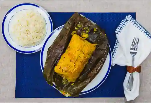 Tamal Mixto con Arroz