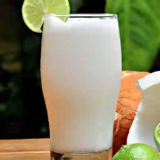 Limonada de Coco 16 Oz