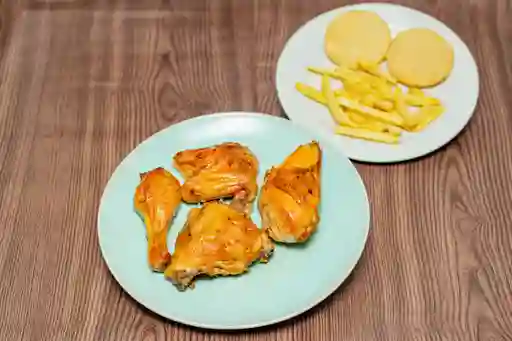 1/2 Pollo Al Horno y 2 Acompañantes