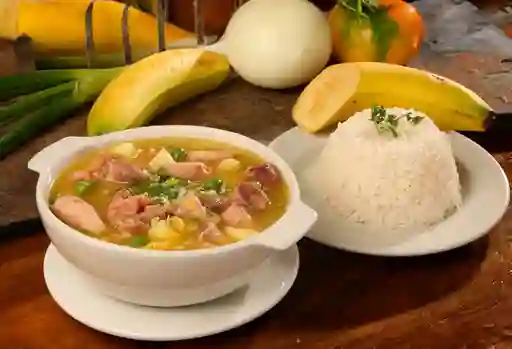 Sopa de Menudencias