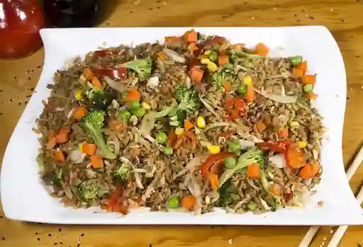 Chow Fan Vegetariano