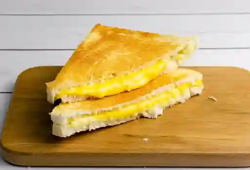 Sándwich Grilled Cheese