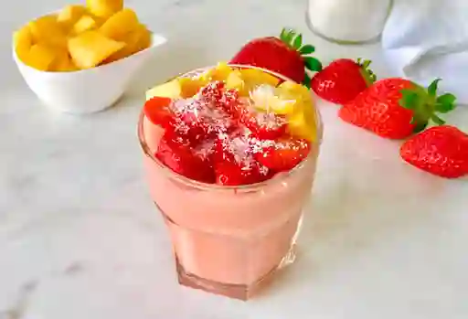 Batido con Mango, Fresa y Limón