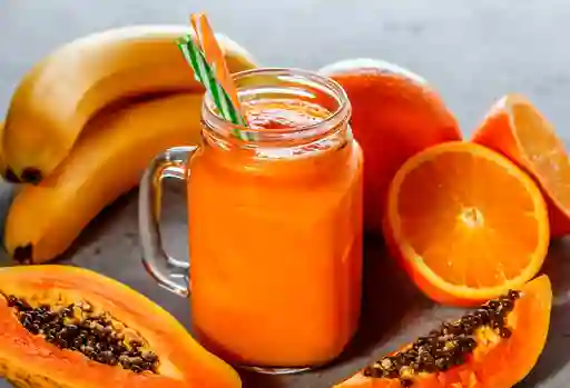 Batido con Banano, Papaya y Naranja