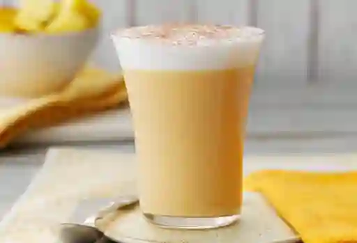 Batido con Mango, Banano y Papaya