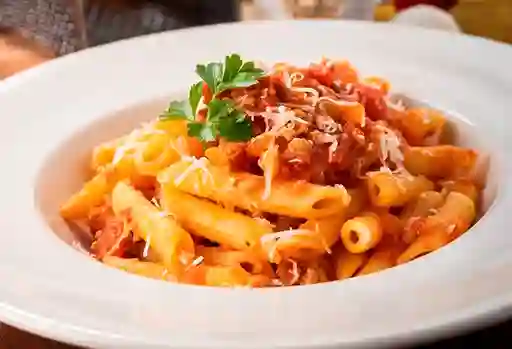 Pasta Penne Boloñesa