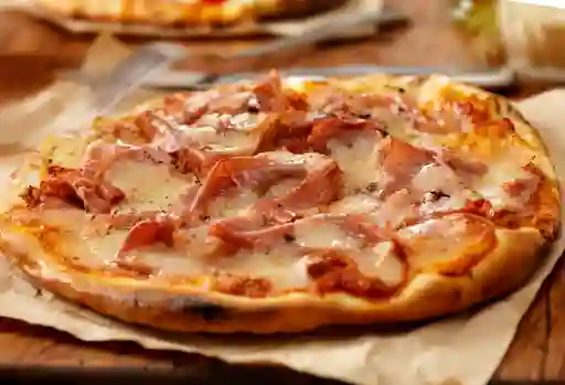 Pizza de Jamón con Queso