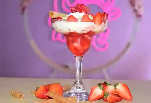 Fresas con Crema 12 Oz