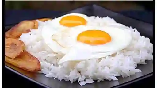 Huevos con Arroz