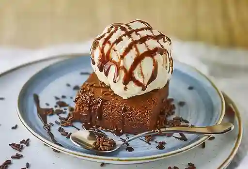 Brownie con Helado