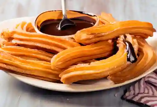 Churro con Salsa