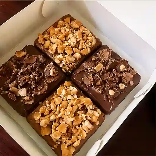 Caja X 4 Brownies con Topping