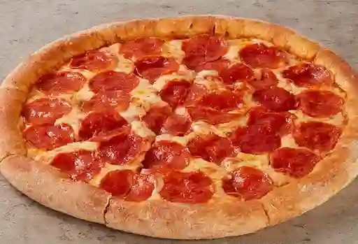 Pizza Mediana Pepperoni Tres Quesos