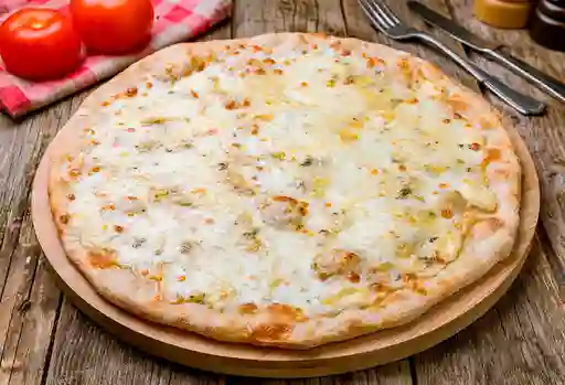 Pizza Familiar Champiñón y Tocineta