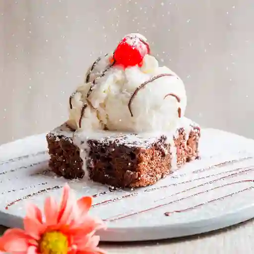 Brownie con Helado