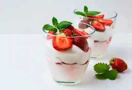 Fresas con Crema 12 Oz