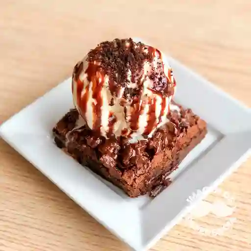 Brownie con Helado