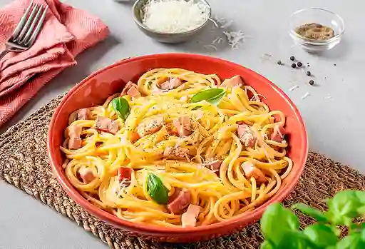 Pasta Carbonara con Pollo