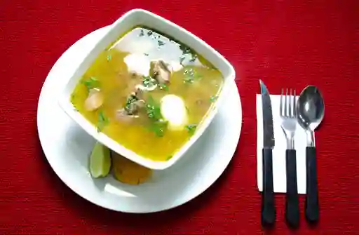 Sopa de Menudencias