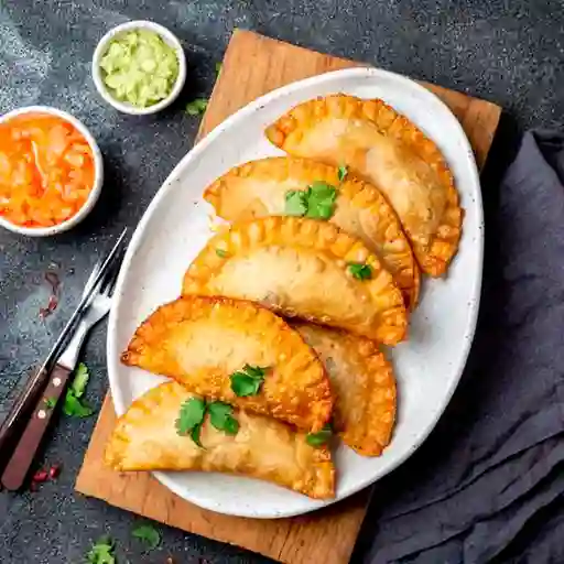 Empanada de Costilla de Cerdo