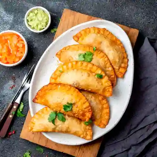 Combo Nueve Empanadas