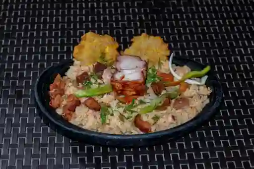 Arroz de Cerdo Coronado