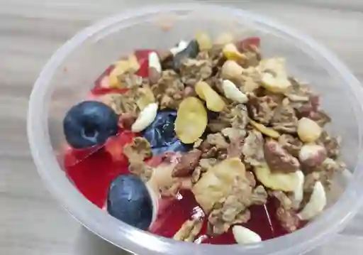 Ensalada de Frutas con Granola Mediana