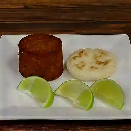 Arepa con Salchichón