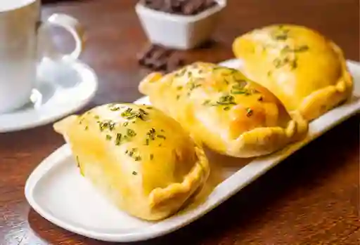 Empanada de Queso y Espinaca