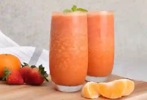 Jugo Mandarina Fresa 16 Oz