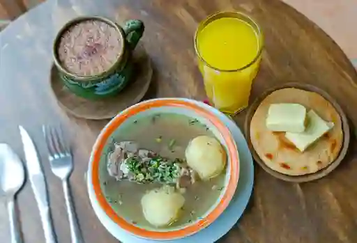 Combo Caldo de Costilla