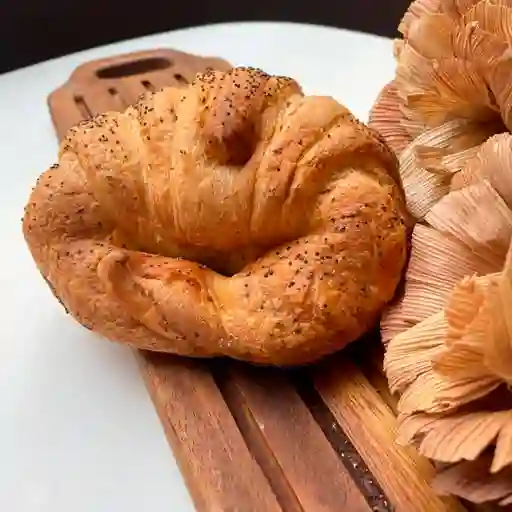 Croissant Queso