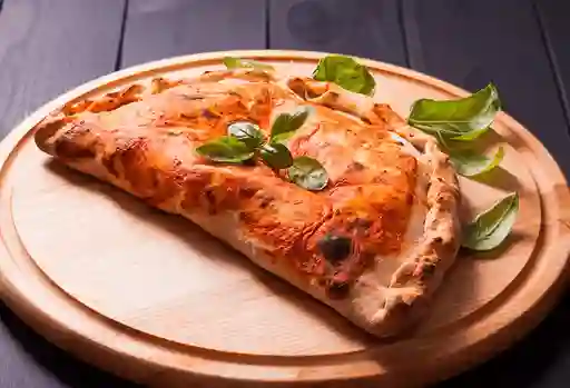 Calzone de Jamón y Champiñón