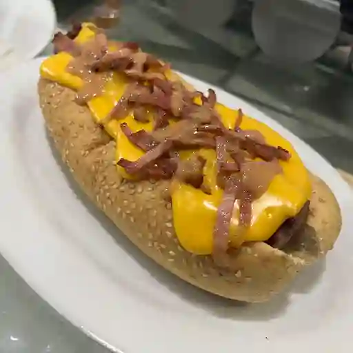 Hot Dog Suizo