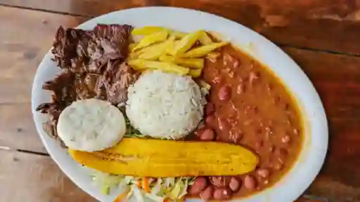 Bandeja Tradicional