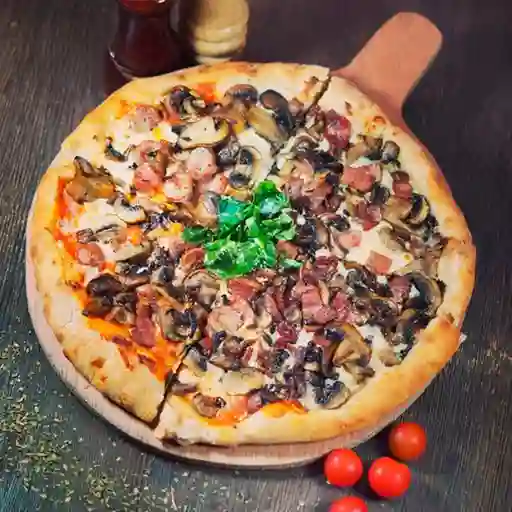 Pizza Mediterránea