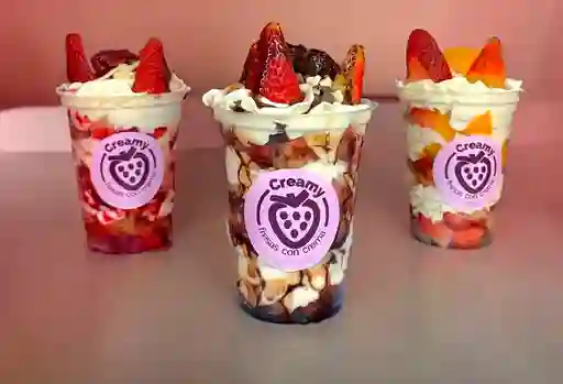 Fresas, Durazno y Crema