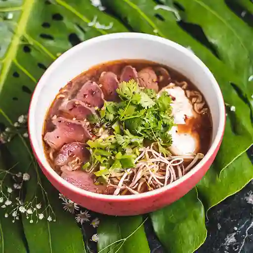 Combo Beef Ramen + Coca Cola 300 ml