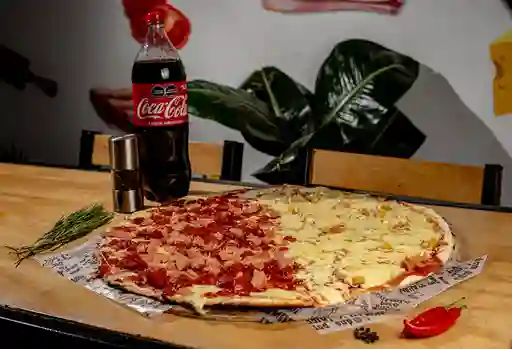 Pizza Cuatro Ingredientes