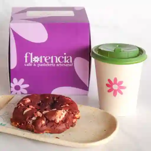 Galleta de Red Velvet + Capuchino 9 Oz