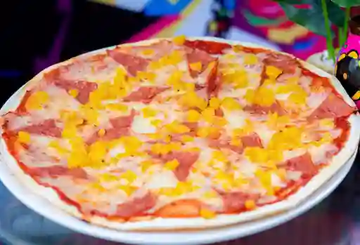 Pizza Hawaiana