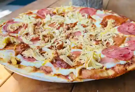 Pizza Four Meat