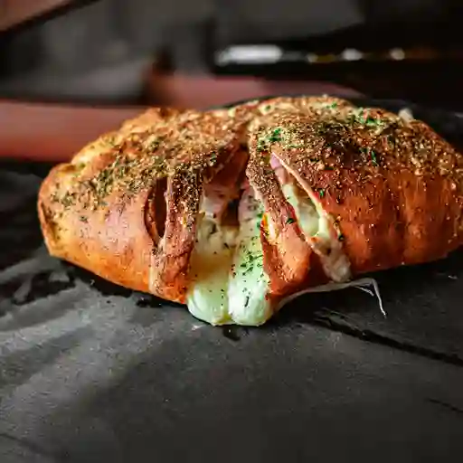 Calzone de Pollo Champiñón