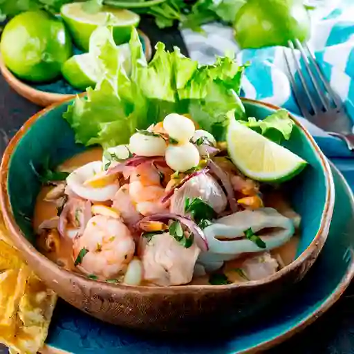 Ceviche Mixto