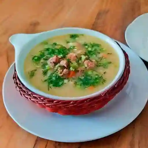 Sopa de Menudencias